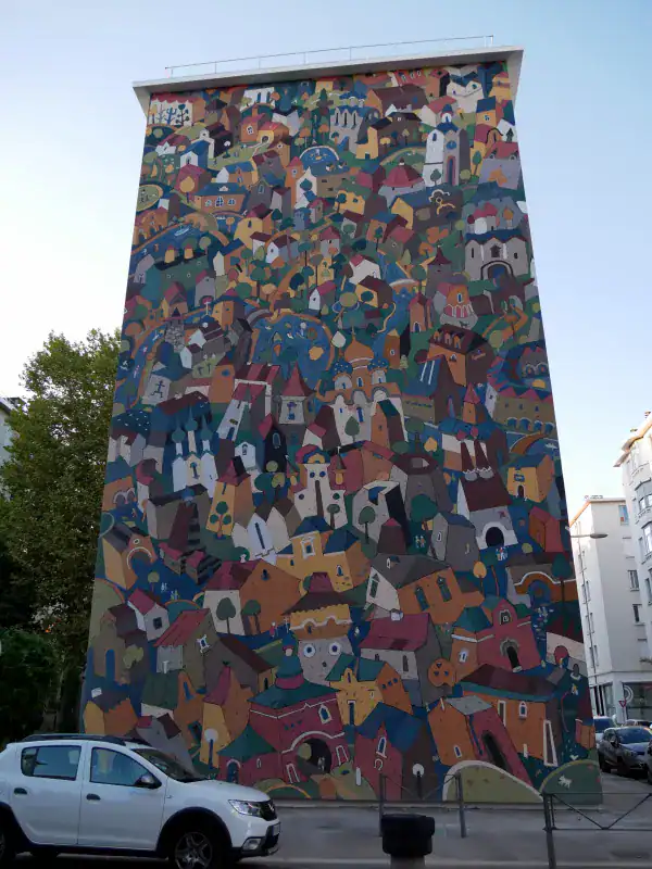Murs peints du Musée Urbain Tony Garnier, Lyon - Fresque murale "La cité idéale de Russie" par Gregory Chestakov