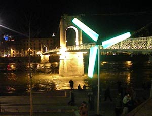 Fete-lumieres-2010-Eoliennes