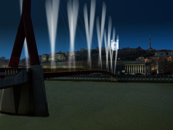 vieux-lyon-passerelle-palais-justice-fete-lumiere-lyon Entre ciel et terre - Chevet Basilique de Fourvière/ passerelle Palais de Justice