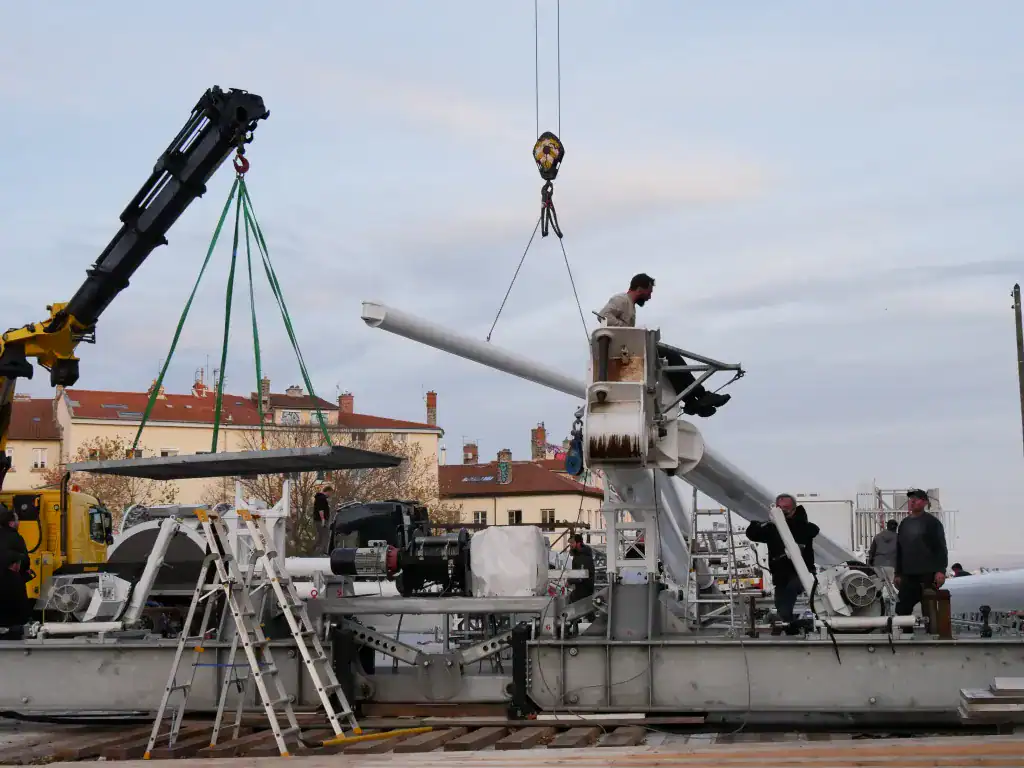 Démontage de la Vogue des Marrons vers le Gros Caillou, Croix-Rousse, Lyon
