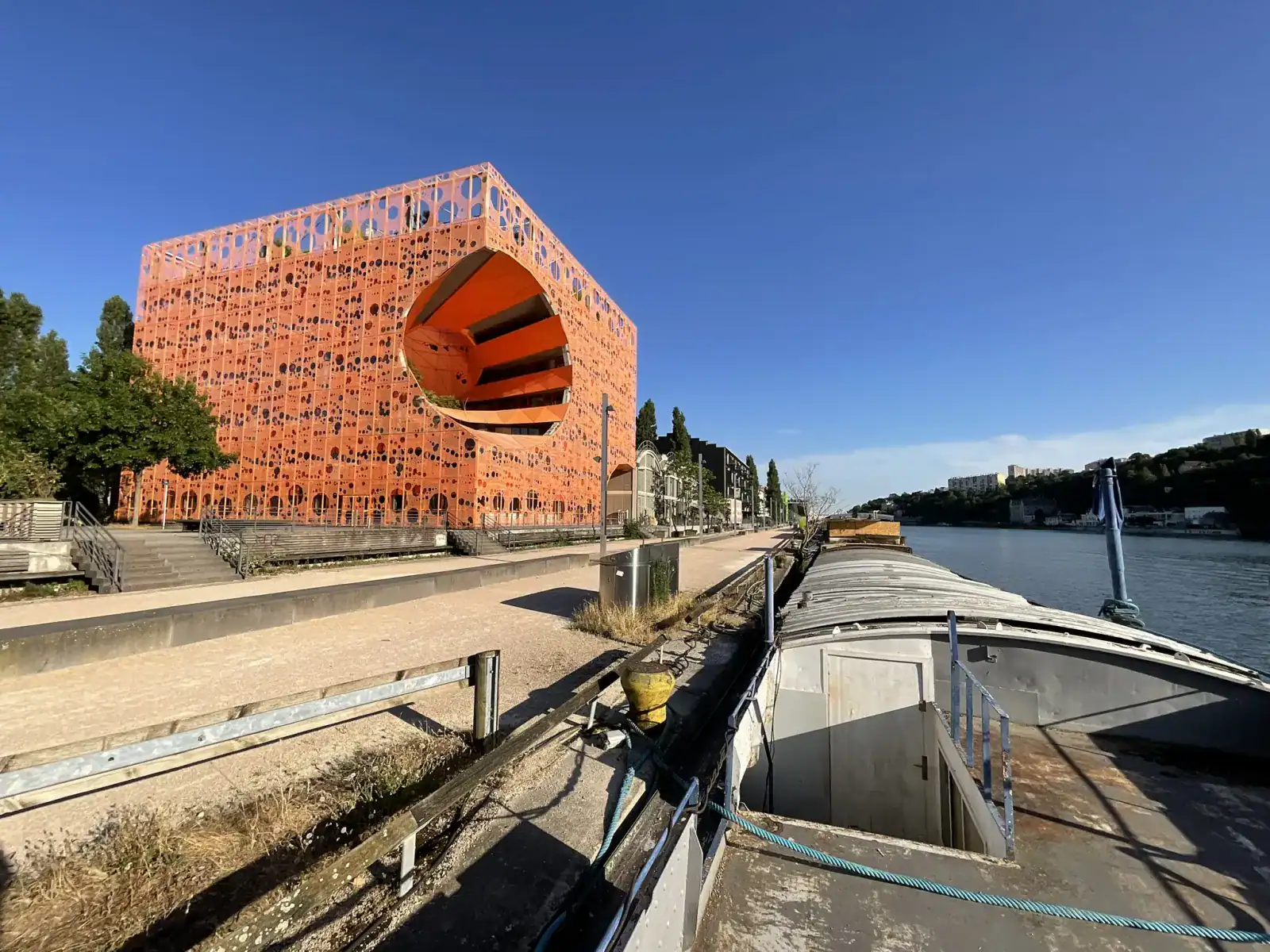 Balade à Confluence entre Rhône et Saône : architecture et urbanisme 