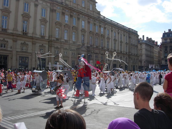 Défilé 2006, départ place des Terreaux