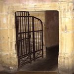 Entrée de traboule dans une cour rue Saint-Jean, Vieux Lyon