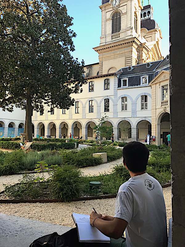 Hotel-Dieu - Cour du Cloitre - Lyon