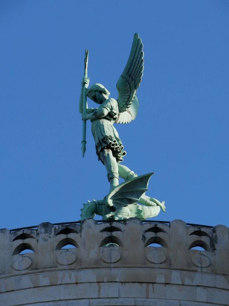 Archange Gabriel Basilique Fourvière Lyon dévotion Vierge Marie catholique priere