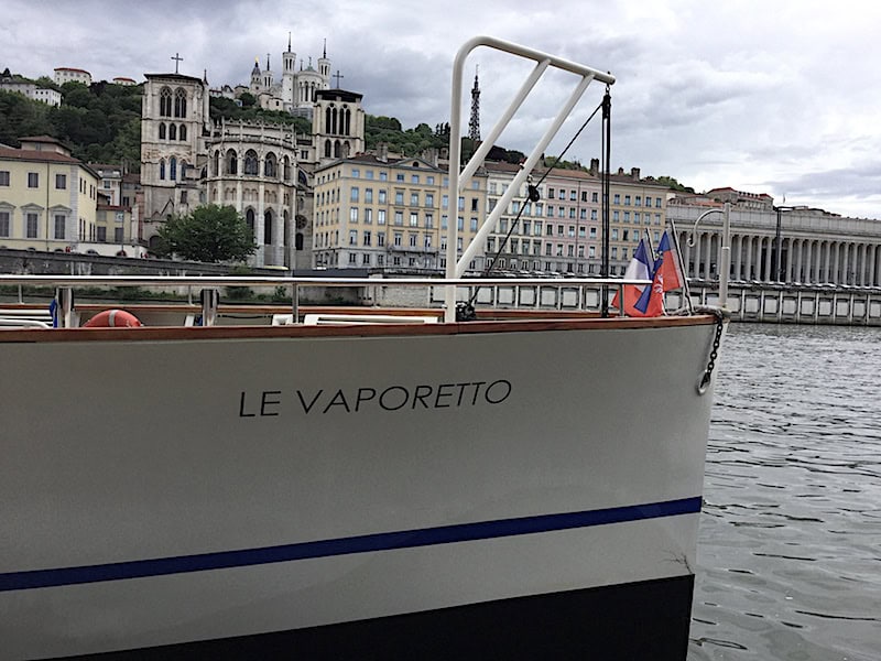 Vaporetto de Lyon, balade magique en bateau, horaires et 2 promenades à l’Île Barbe et Confluence