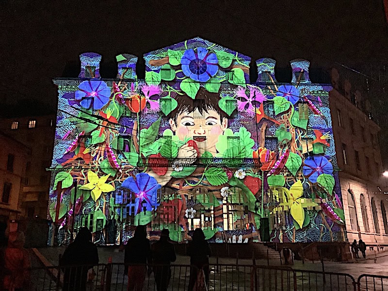 Fete des lumieres Lyon 2022 - Gare Saint-Paul - Nouvelle vague