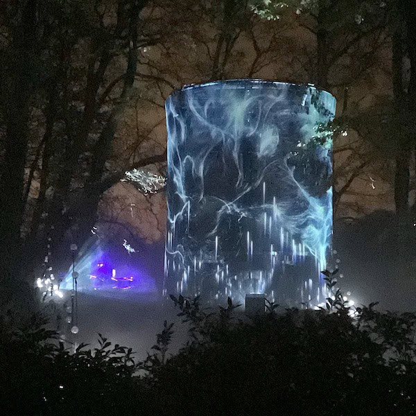 Fete des lumieres Lyon 2023, Geysers, par Jérôme Donna, Parc de la Tête d'or, près du lac - photo Lyon Visite