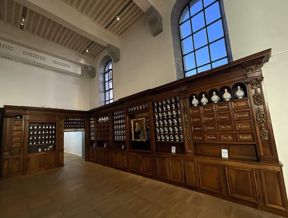 Apothicairerie, Hôtel-Dieu, Lyon
