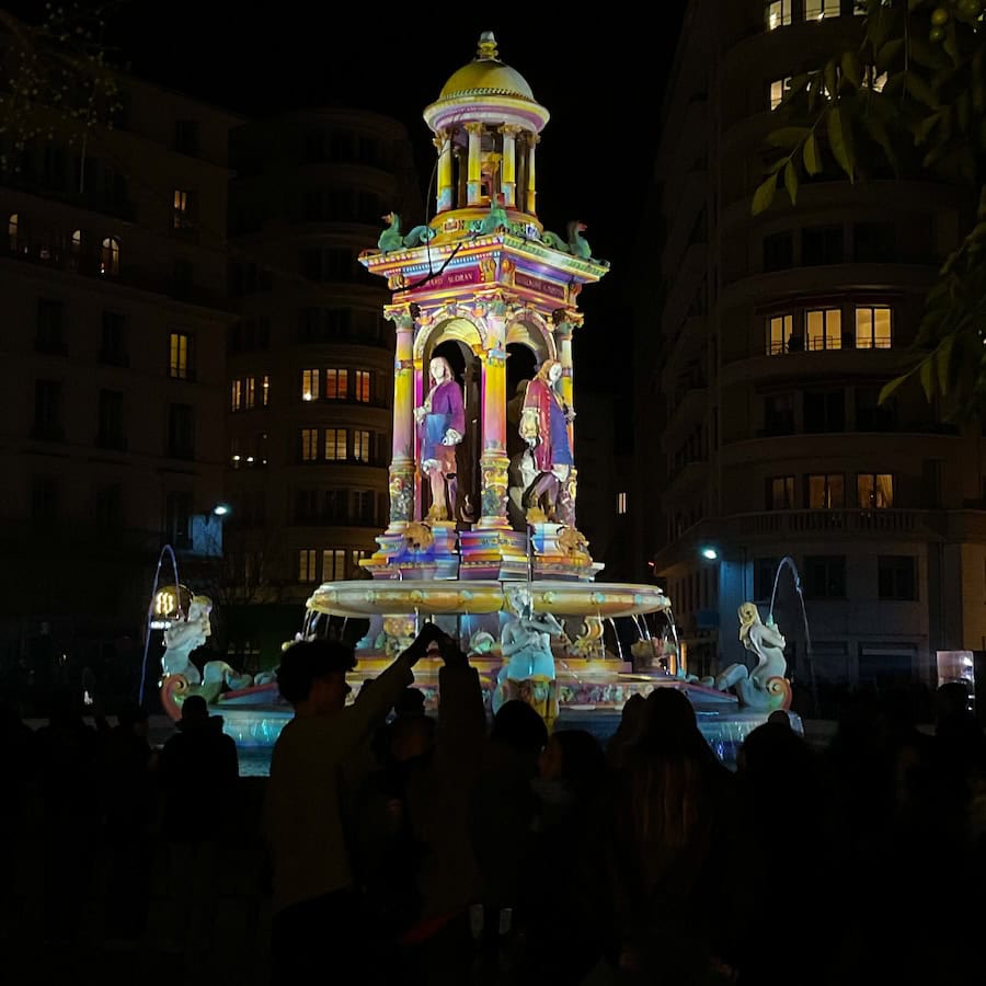 Patrice Warrener, coloriste de la pierre, très lié à la fête des lumières : interview