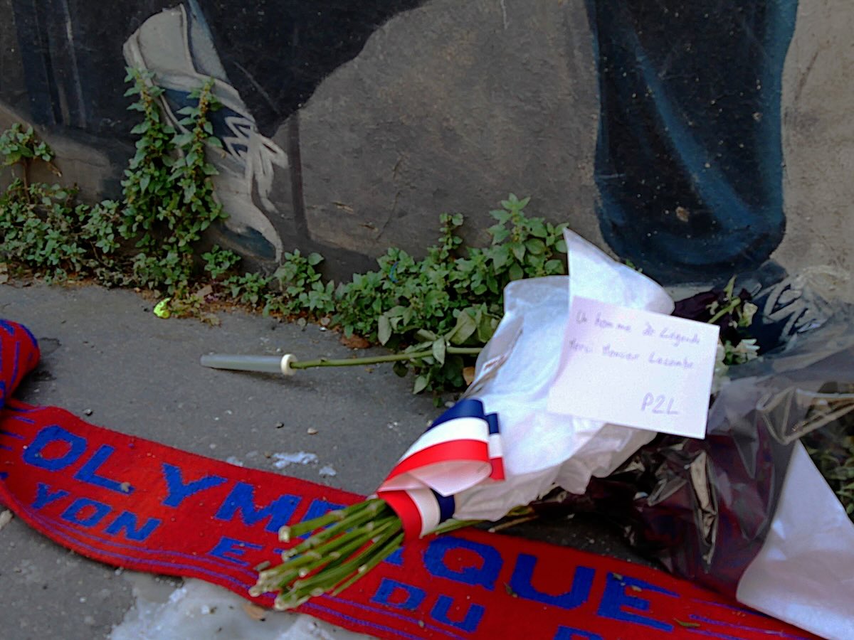 Bernard Lacombe, hommage à la Fresque des Lyonnais célèbres