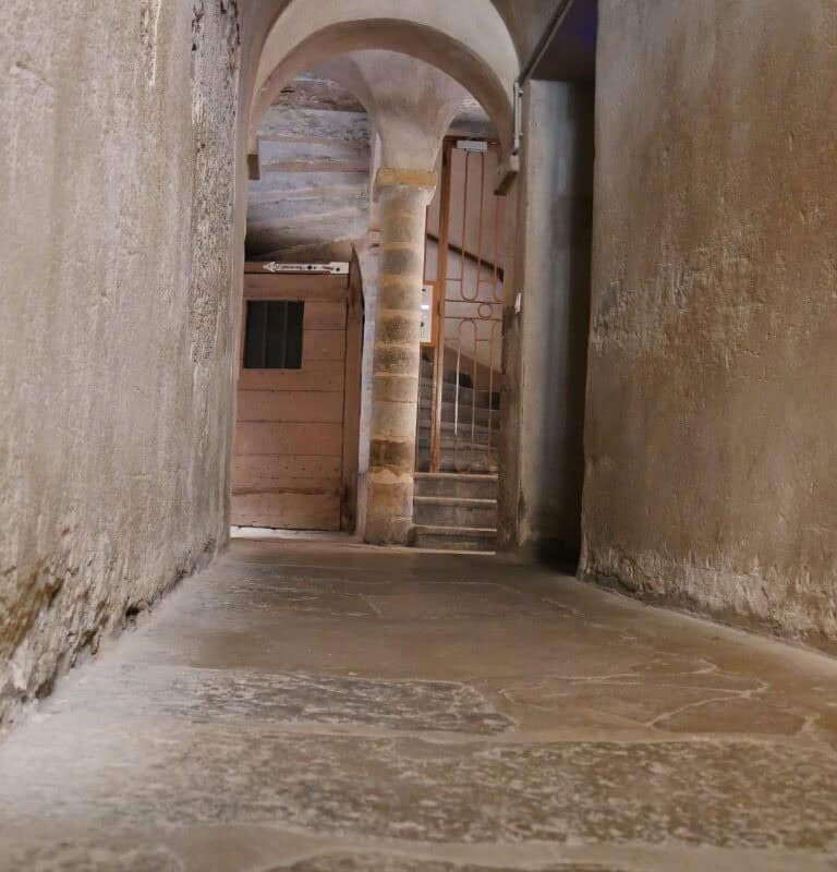 La longue traboule, Vieux Lyon