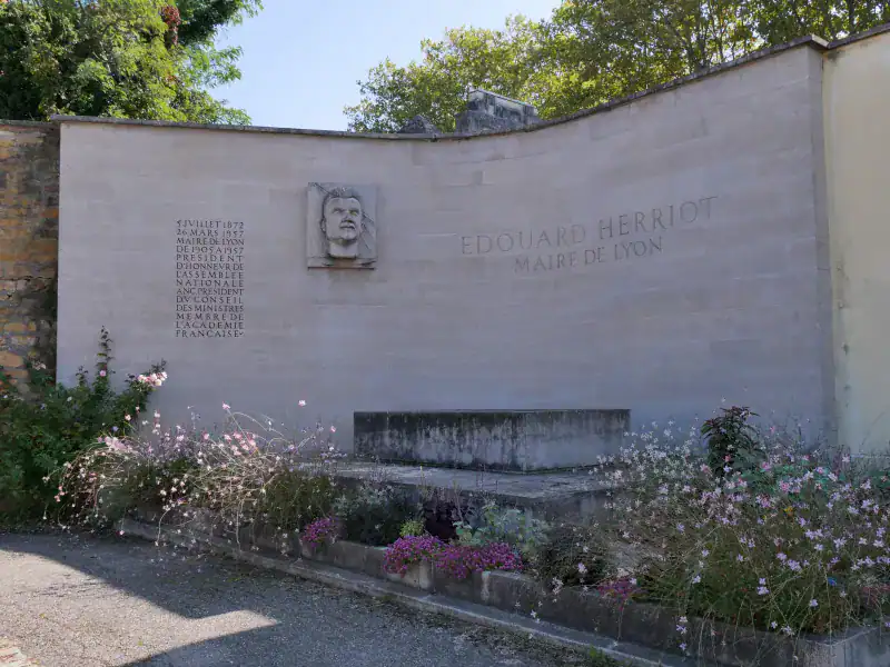 Tombeau de Edouard Herriot au cimetière de Loyasse, Lyon
