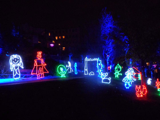 Fête des lumières Lyon - Montée de la Grande-Côte - Spectacle pour petits et pour grands